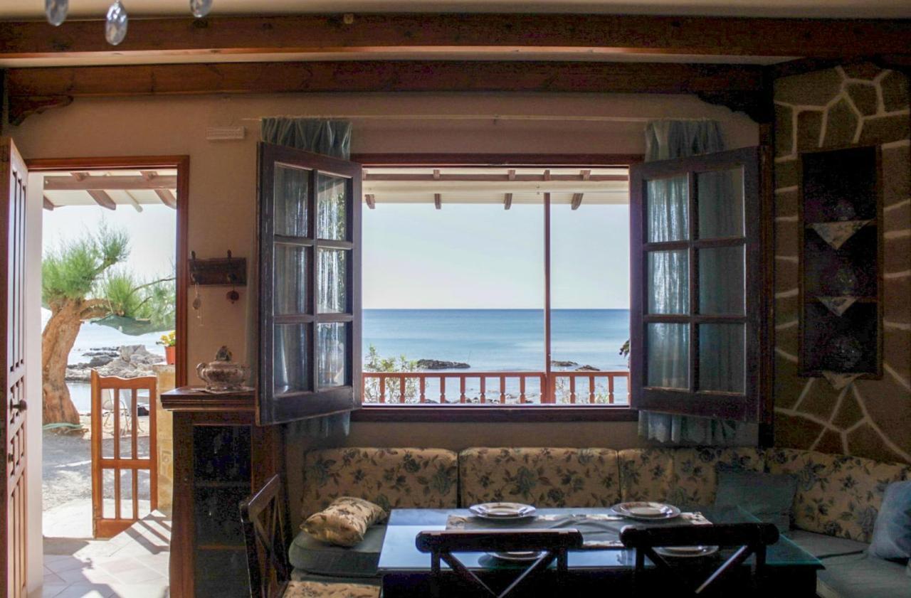 Villa Limnioni アルハンゲロス エクステリア 写真