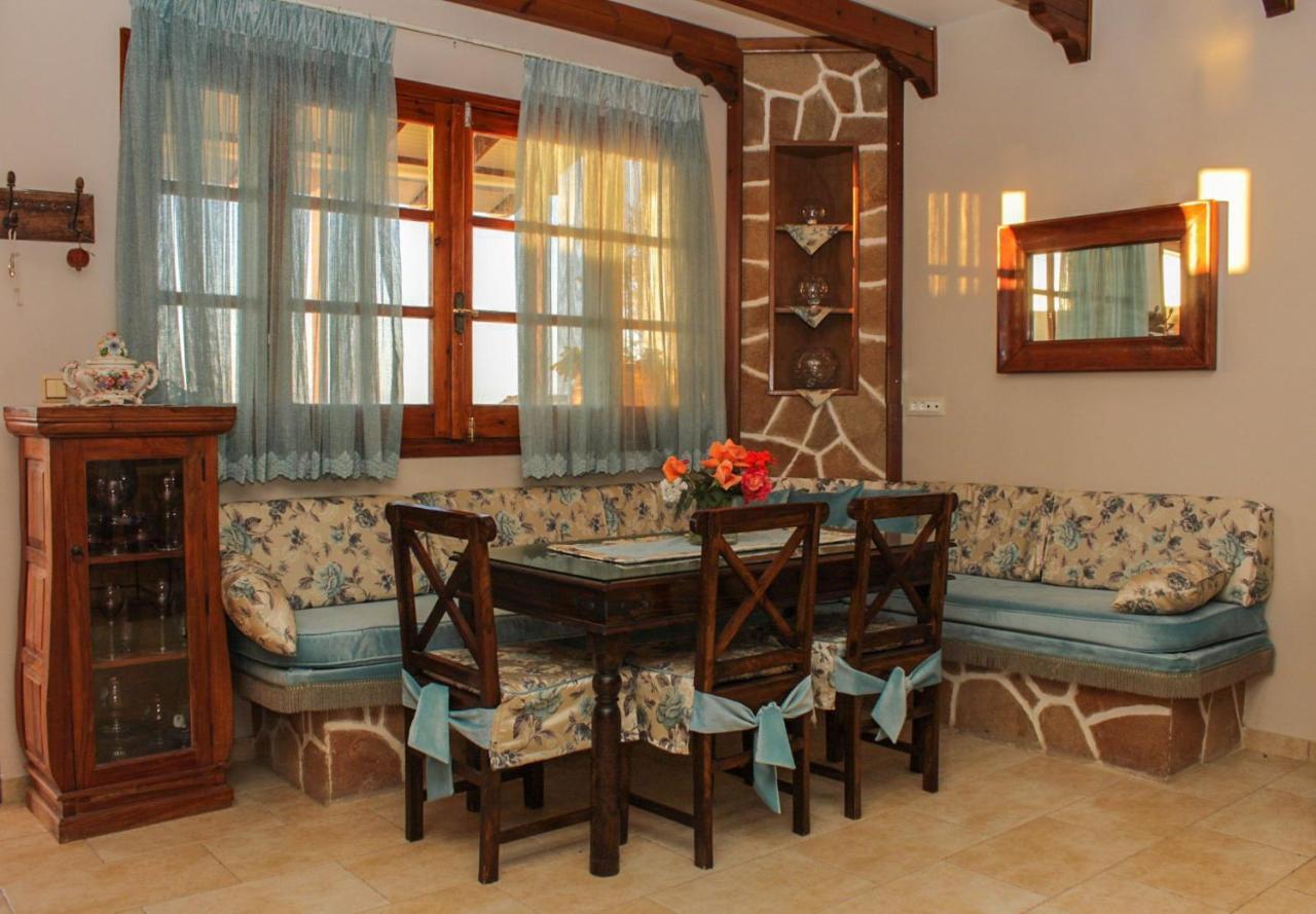 Villa Limnioni アルハンゲロス エクステリア 写真