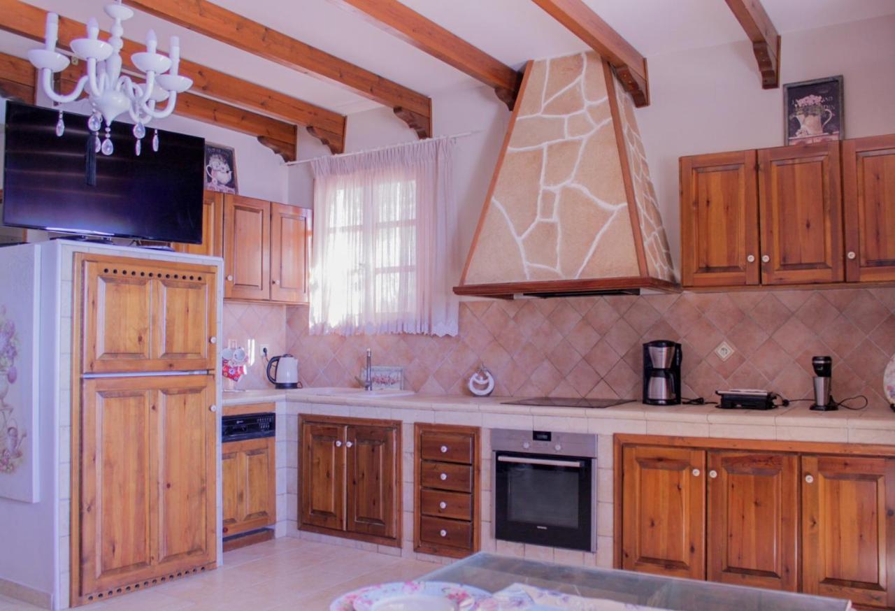 Villa Limnioni アルハンゲロス エクステリア 写真